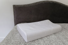 Load image into Gallery viewer, Contour Massage Pillow