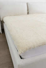 Load image into Gallery viewer, Organic Washable, Reversible Wool Overlay