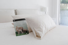 Load image into Gallery viewer, Organic Wool Pillow Protector